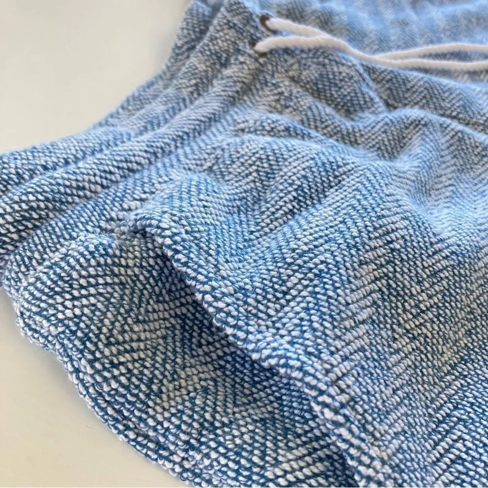 Faherty Whitewater Short - Picture 4 of 10